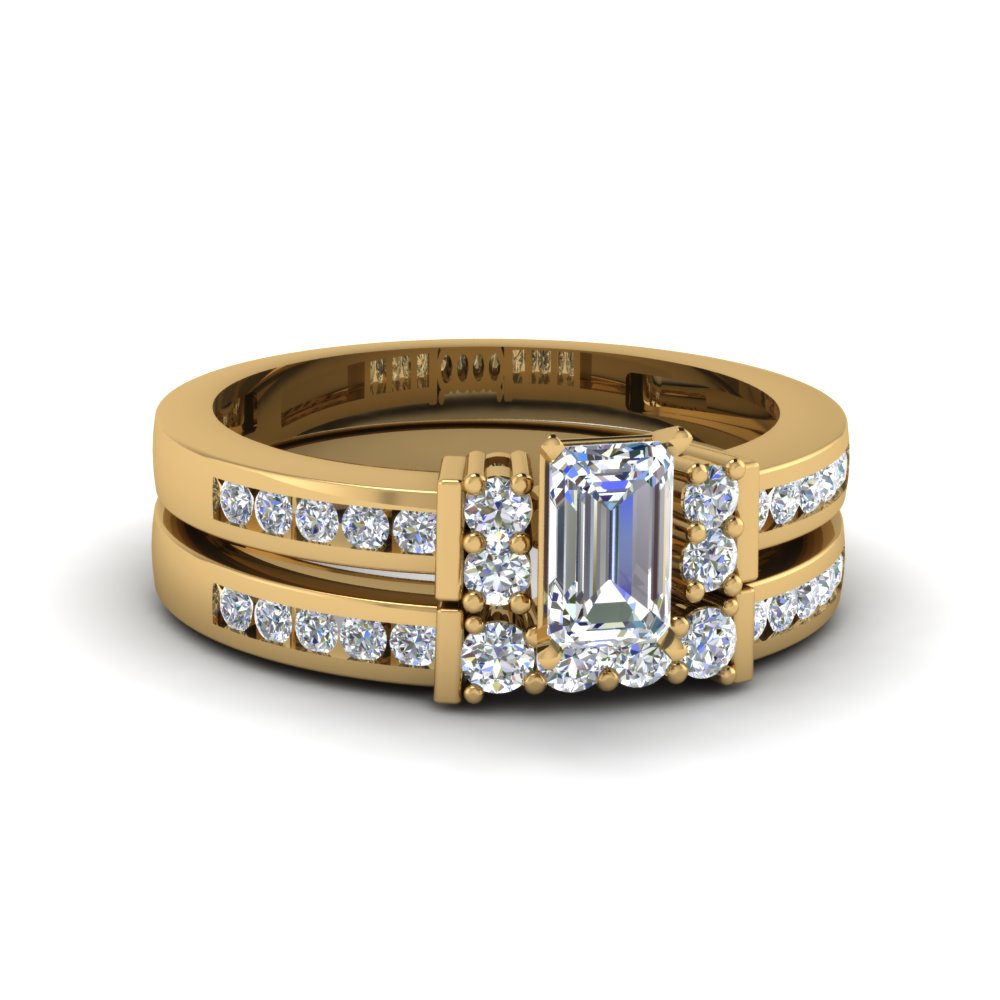 0.75 Ct. Emerald Cut Women Diamond Wedding Ring Set