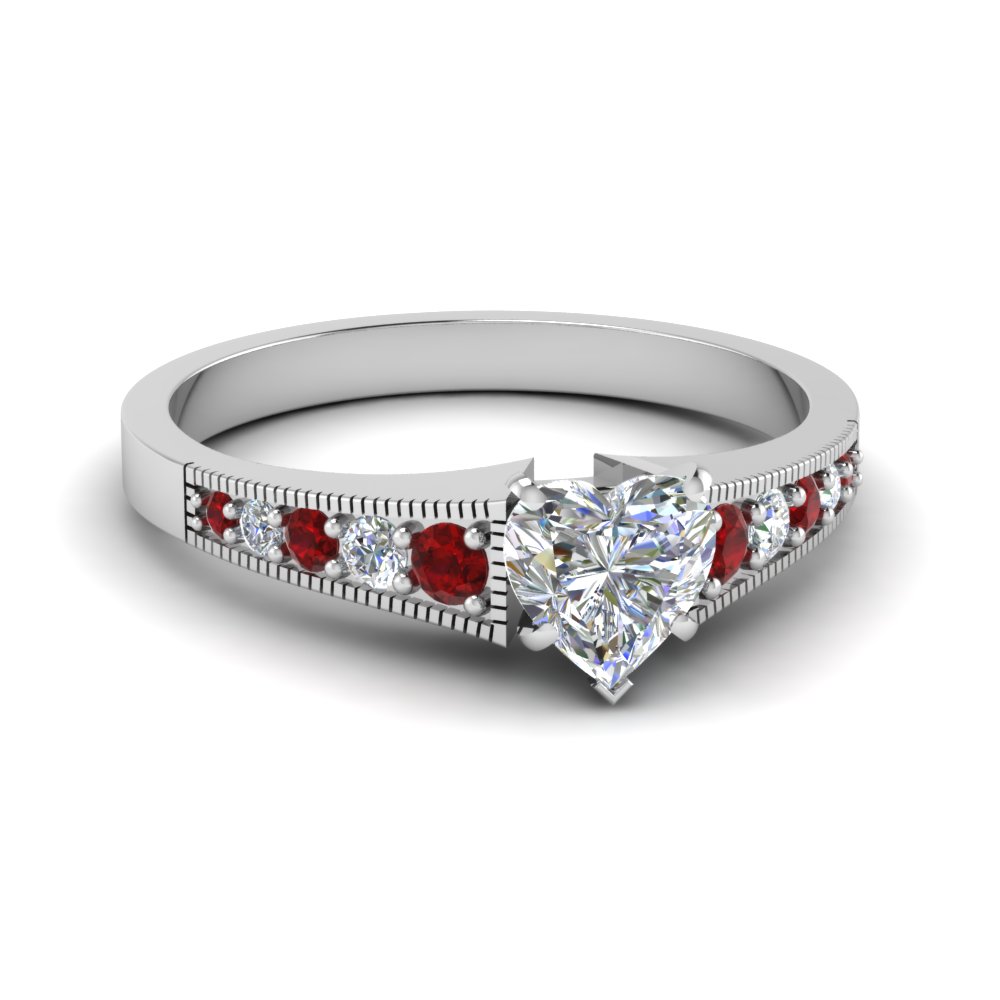 Graduated Pave Heart Diamond Ring