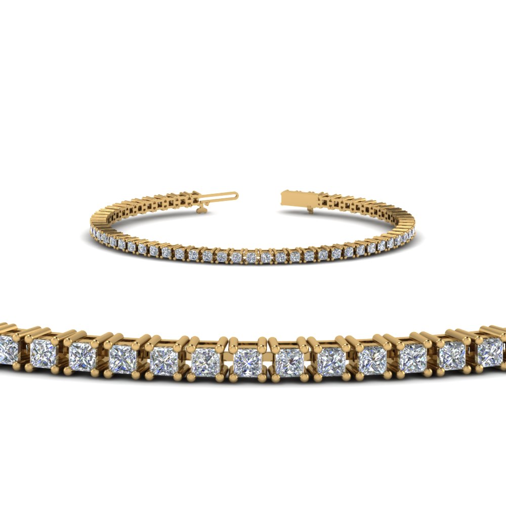 10 Most Valentine S Day Diamond Jewelry Gifts For Him And Her 3 Ct Princess Diamond Bracelet