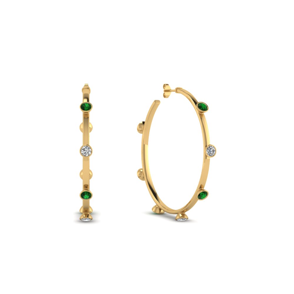 Hoop Earrings with Green Emerald in 18K Yellow Gold